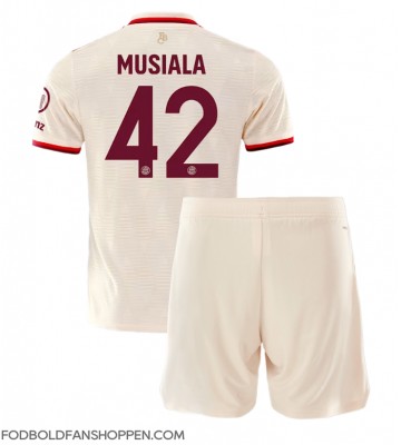 Bayern Munich Jamal Musiala #42 Tredjetrøje Børn 2024-25 Kortærmet (+ Korte bukser)
